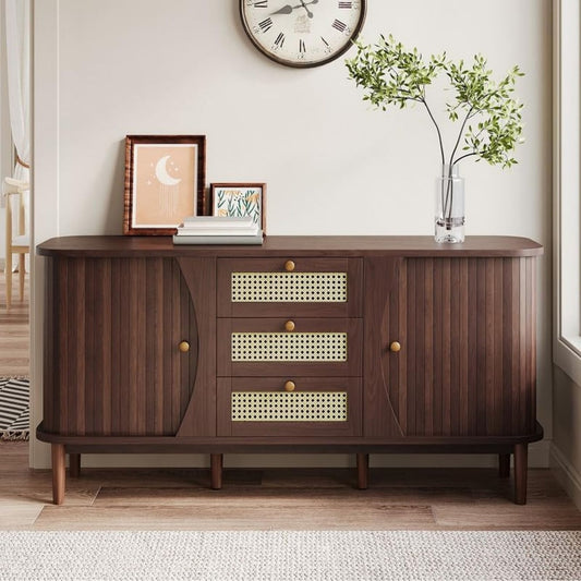 Buffet rose moderne en bois massif et rotin